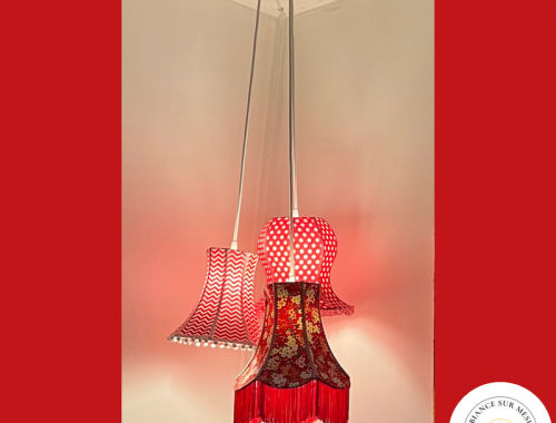 suspension trois pagodes ambiance rouge
