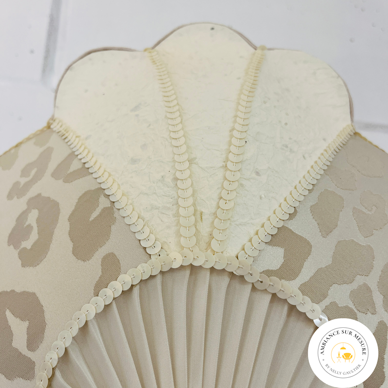 Finition sequins nacrés